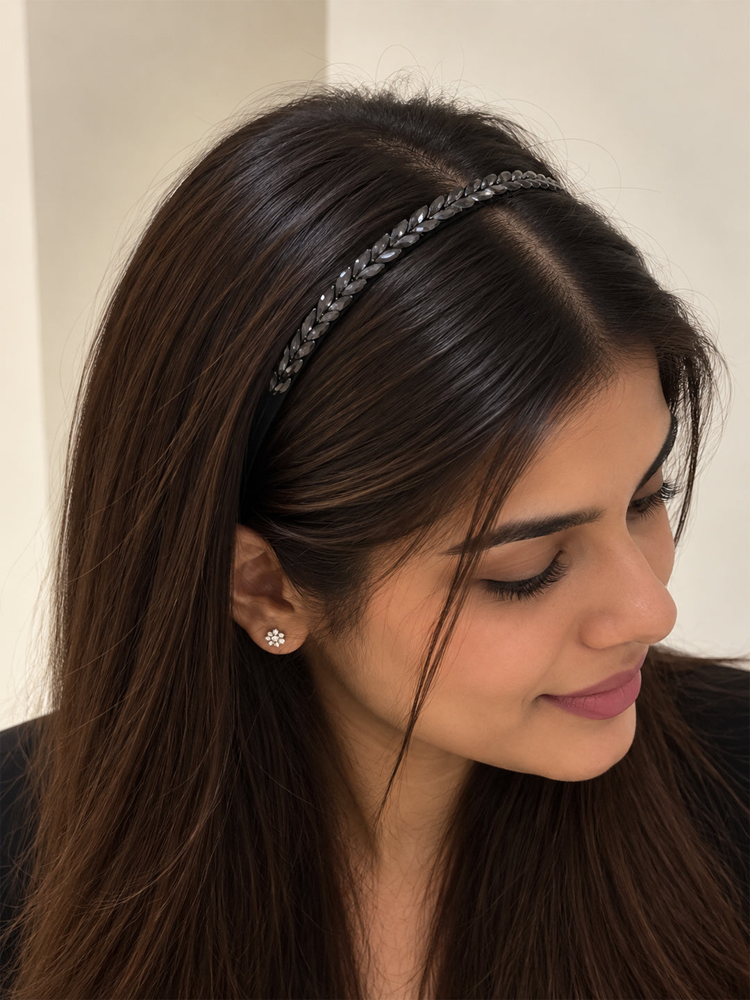 Laurel Crystal Headband (Black)