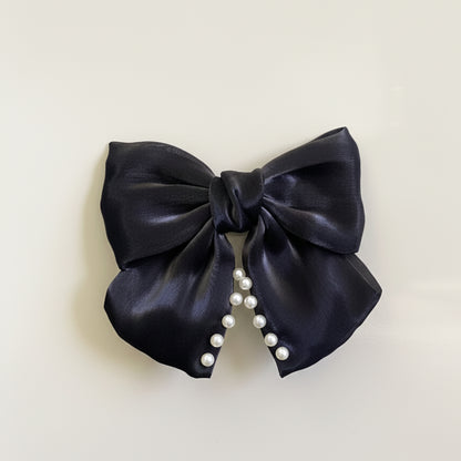 Stunning Pearly Bow Clips (Black)