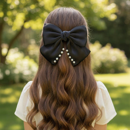 Stunning Pearly Bow Clips (Black)