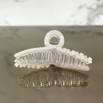 Elegant white pearl floral hair clutches with flower design and clear grip teeth for secure hold