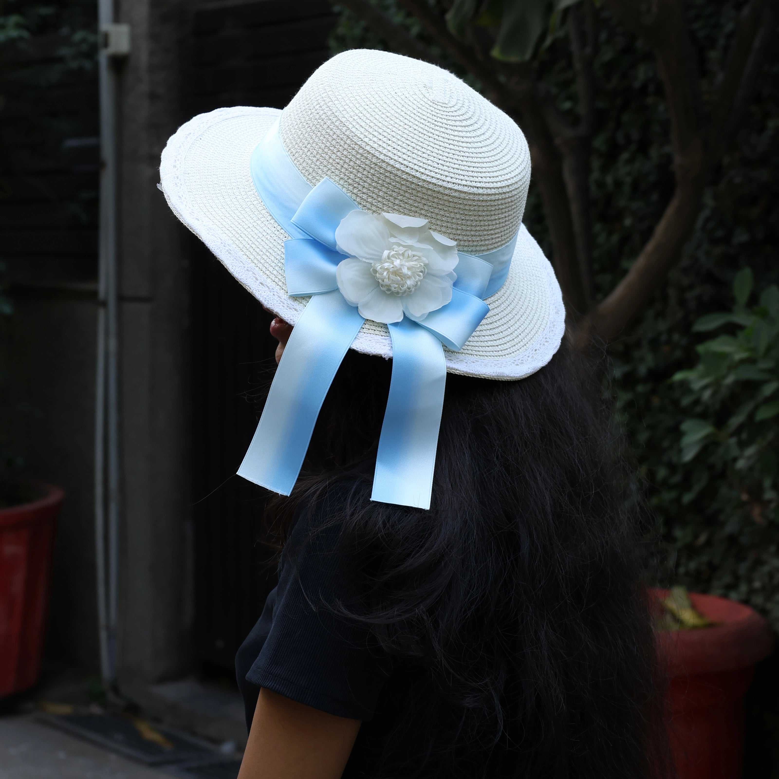 White Straw Flat Top Hat with Dual Color Ribbon (Blue)